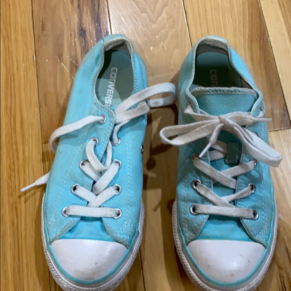 Aqua converse Chuck Taylors